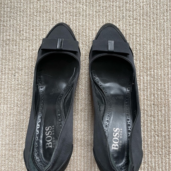 Hugo Boss Ladies Party Shoes - Picture 7 of 7